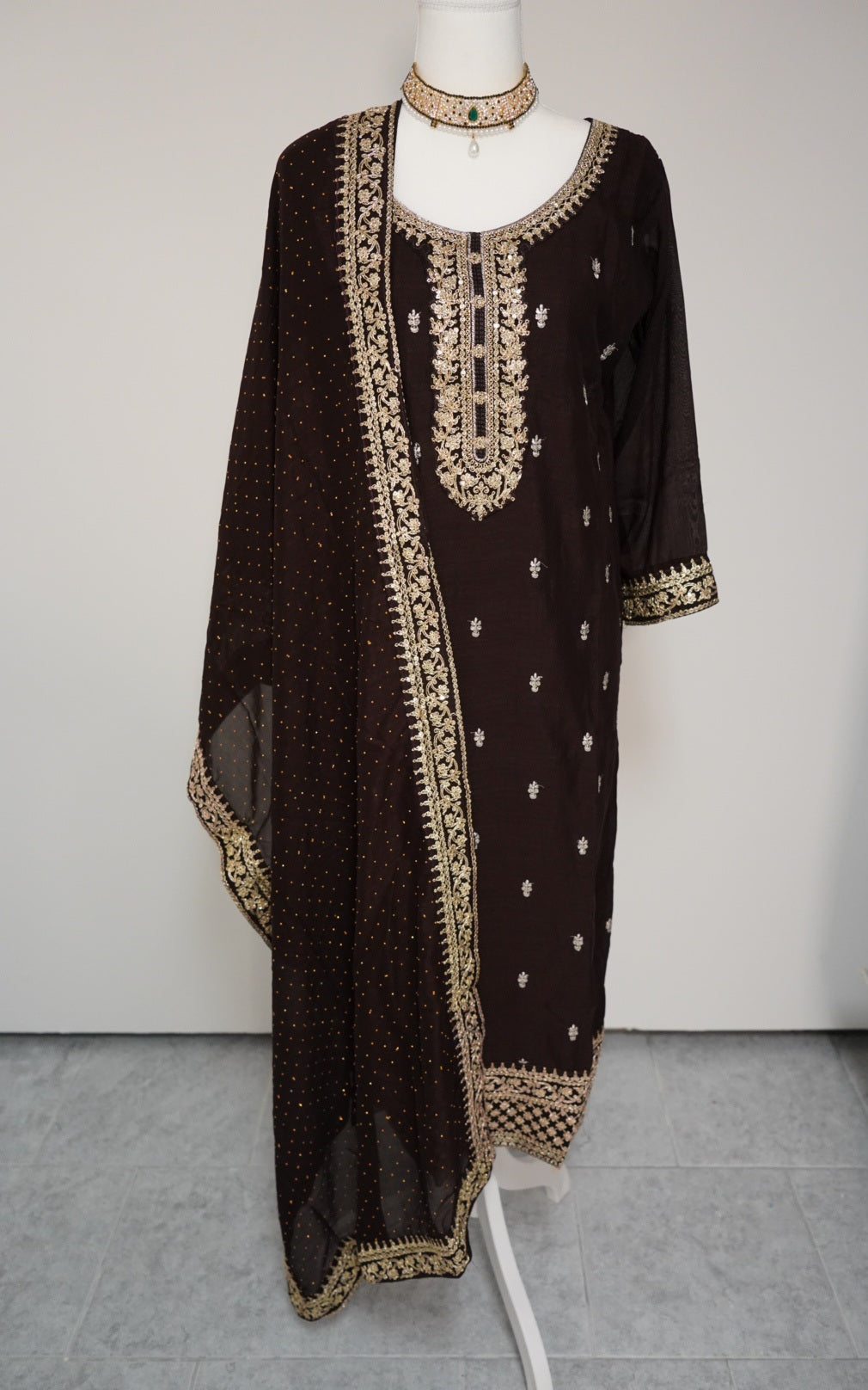 Kumduham Salwar Set