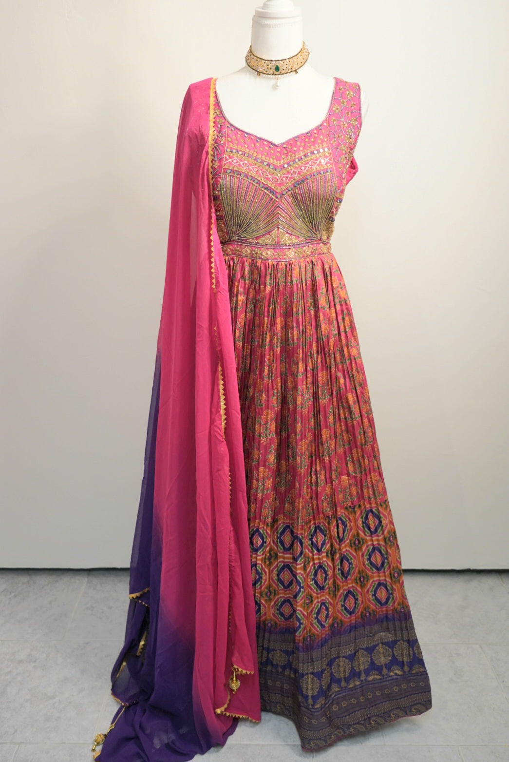 Salwar Utopia Glow