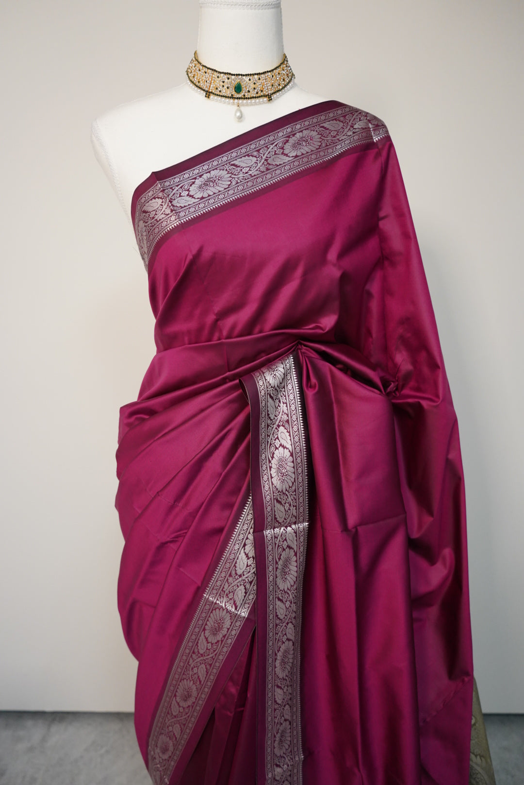 Aaravi Saree