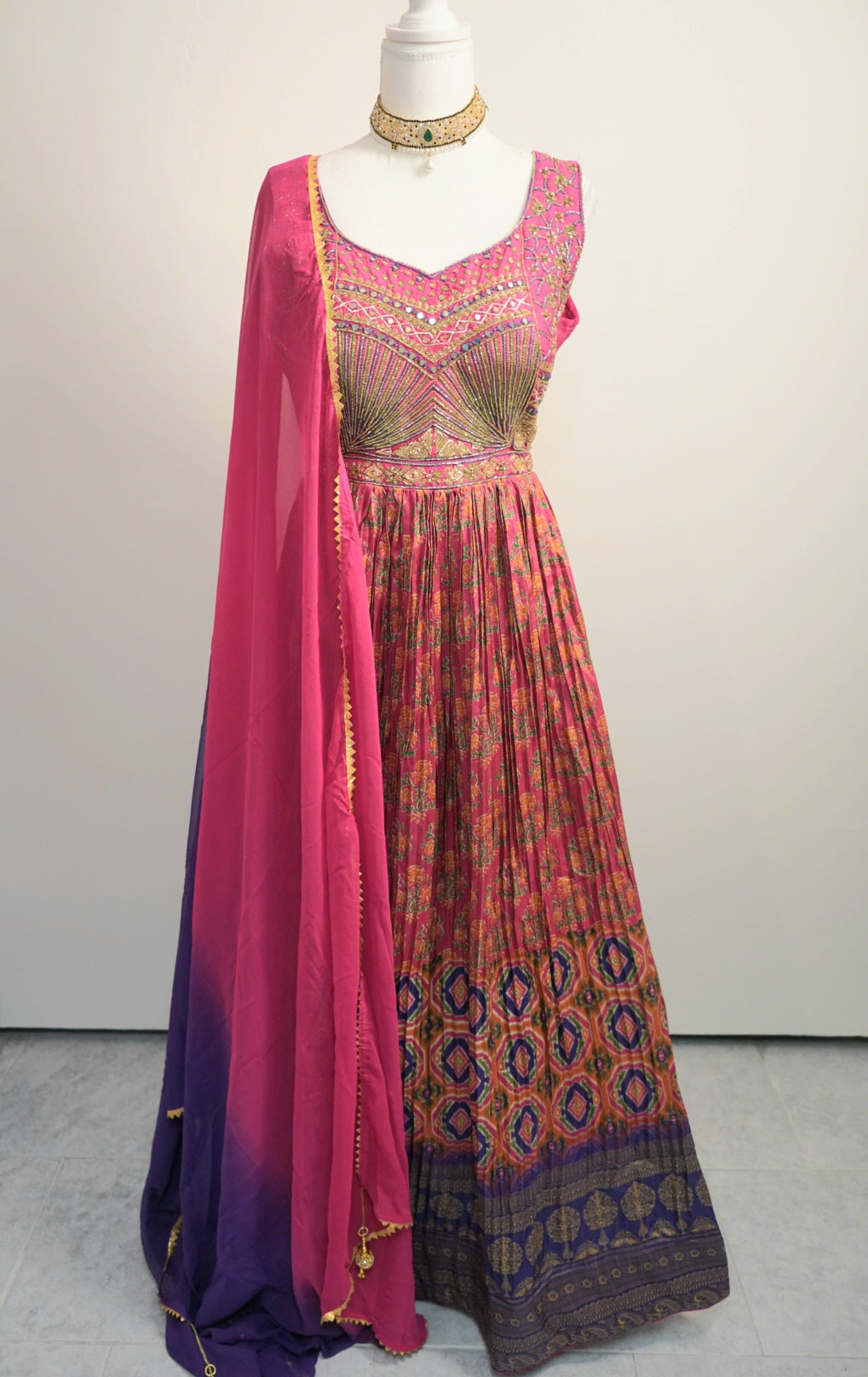 Salwar Utopia Glow