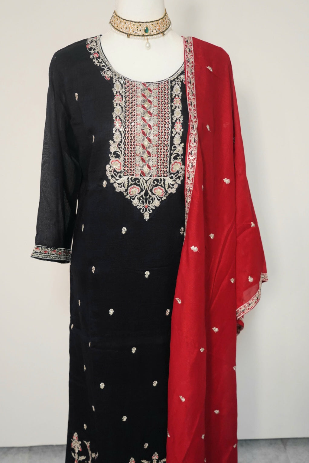 Niranjana Salwar Classic