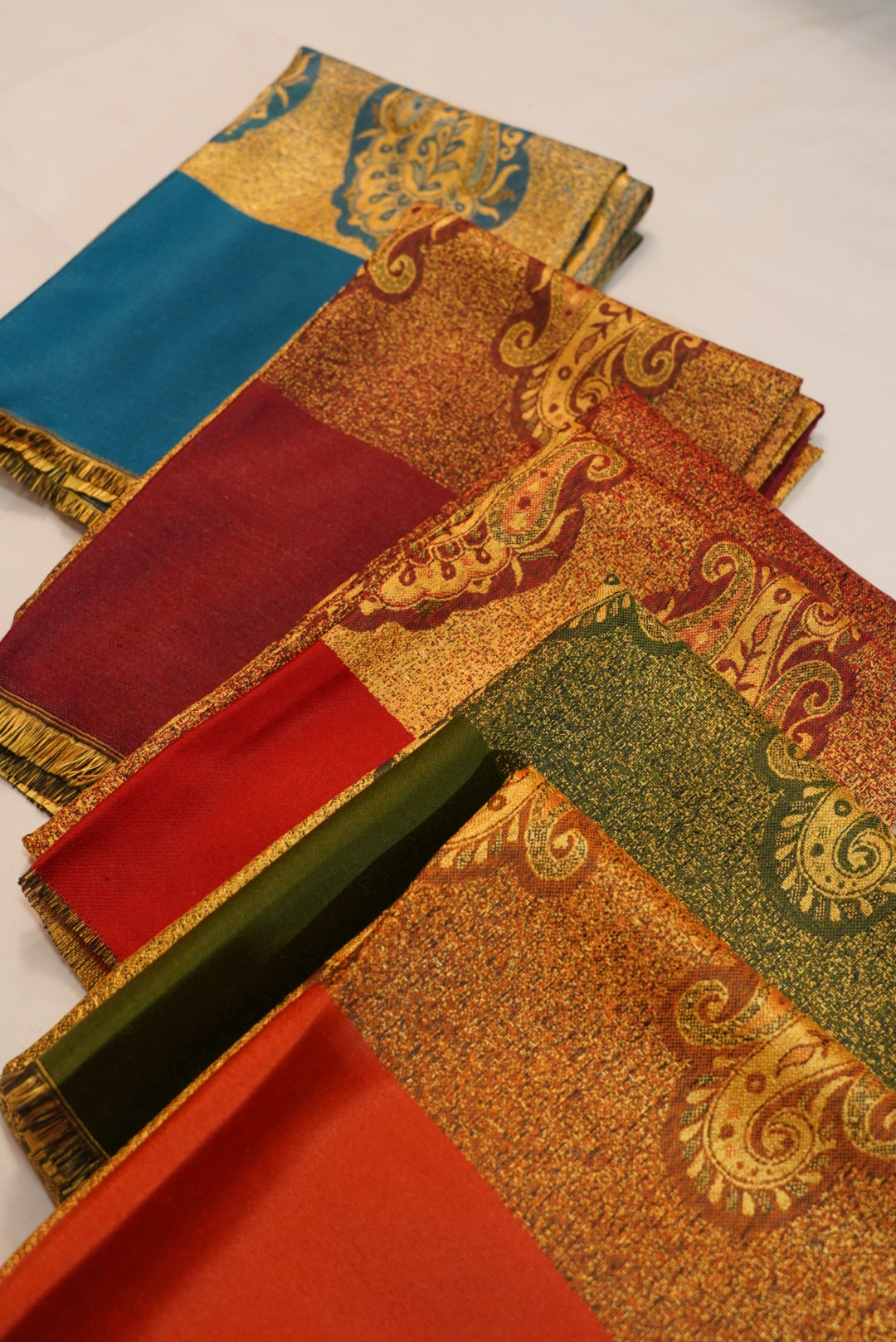 Zehra Kashmiri Shawl