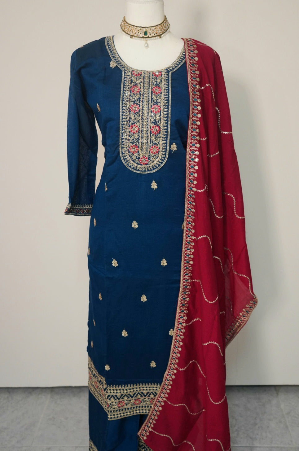 Saaira Salwar Classic