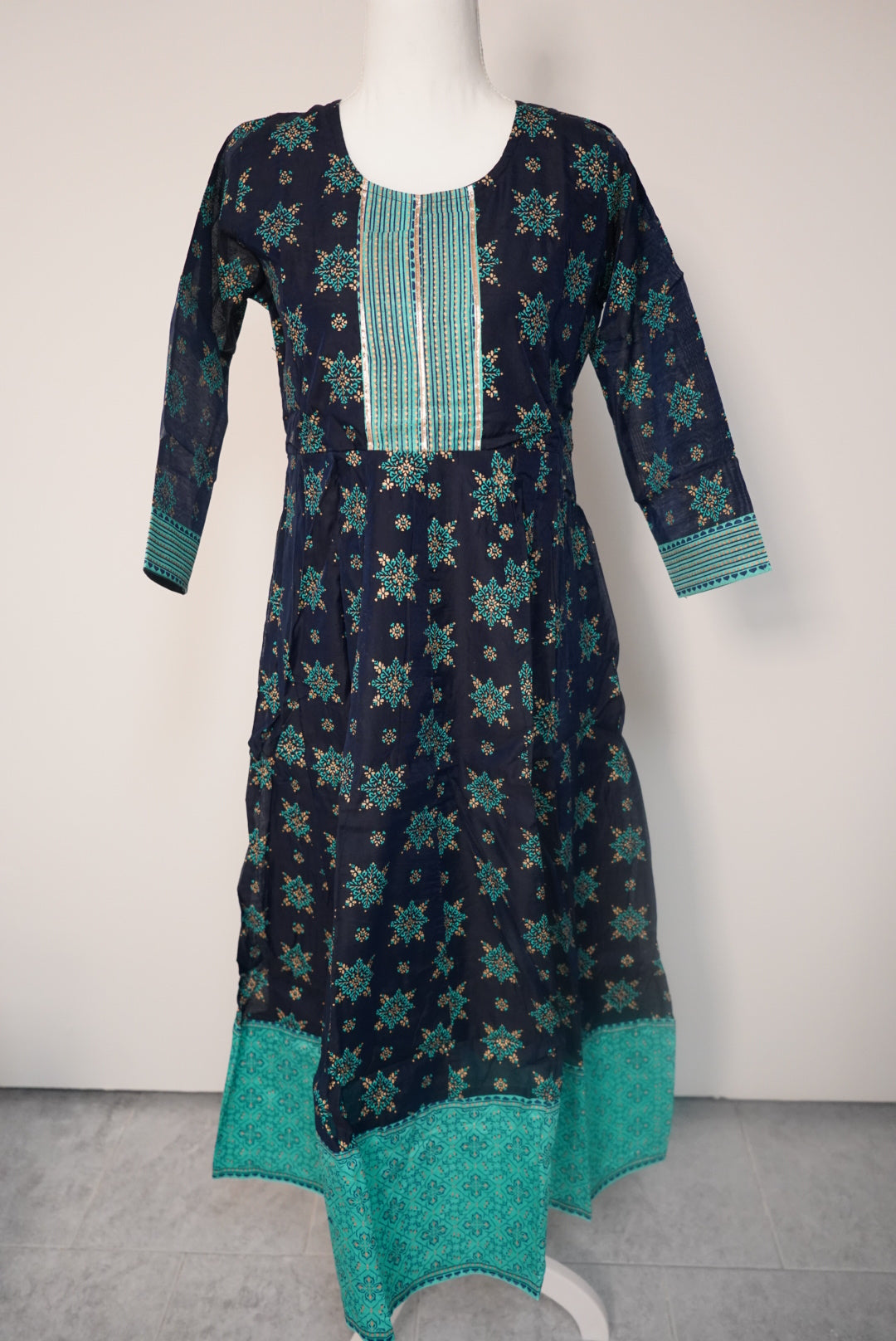 Ruhani Kurti