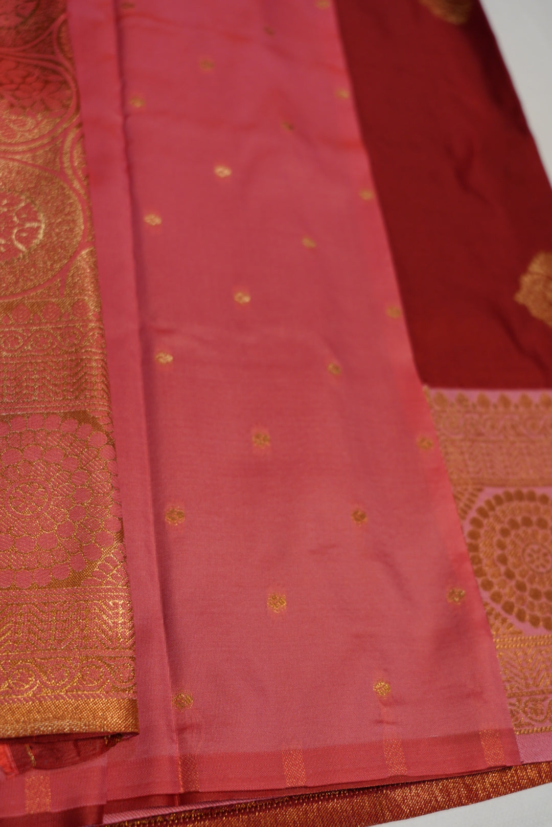 Madhurika Saree