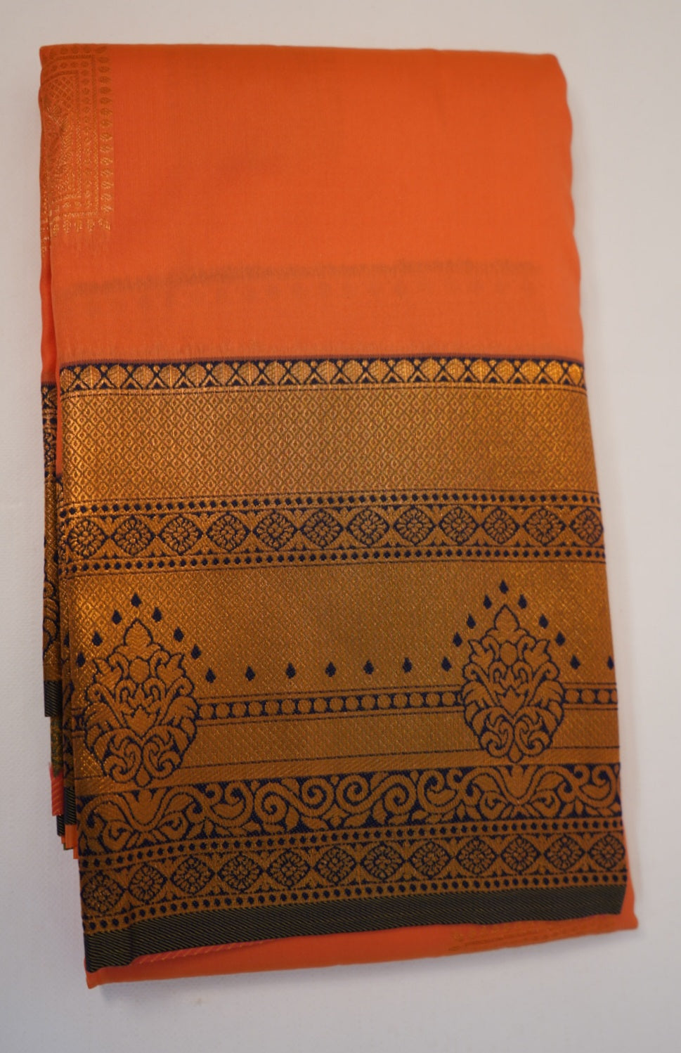 Neha Saree
