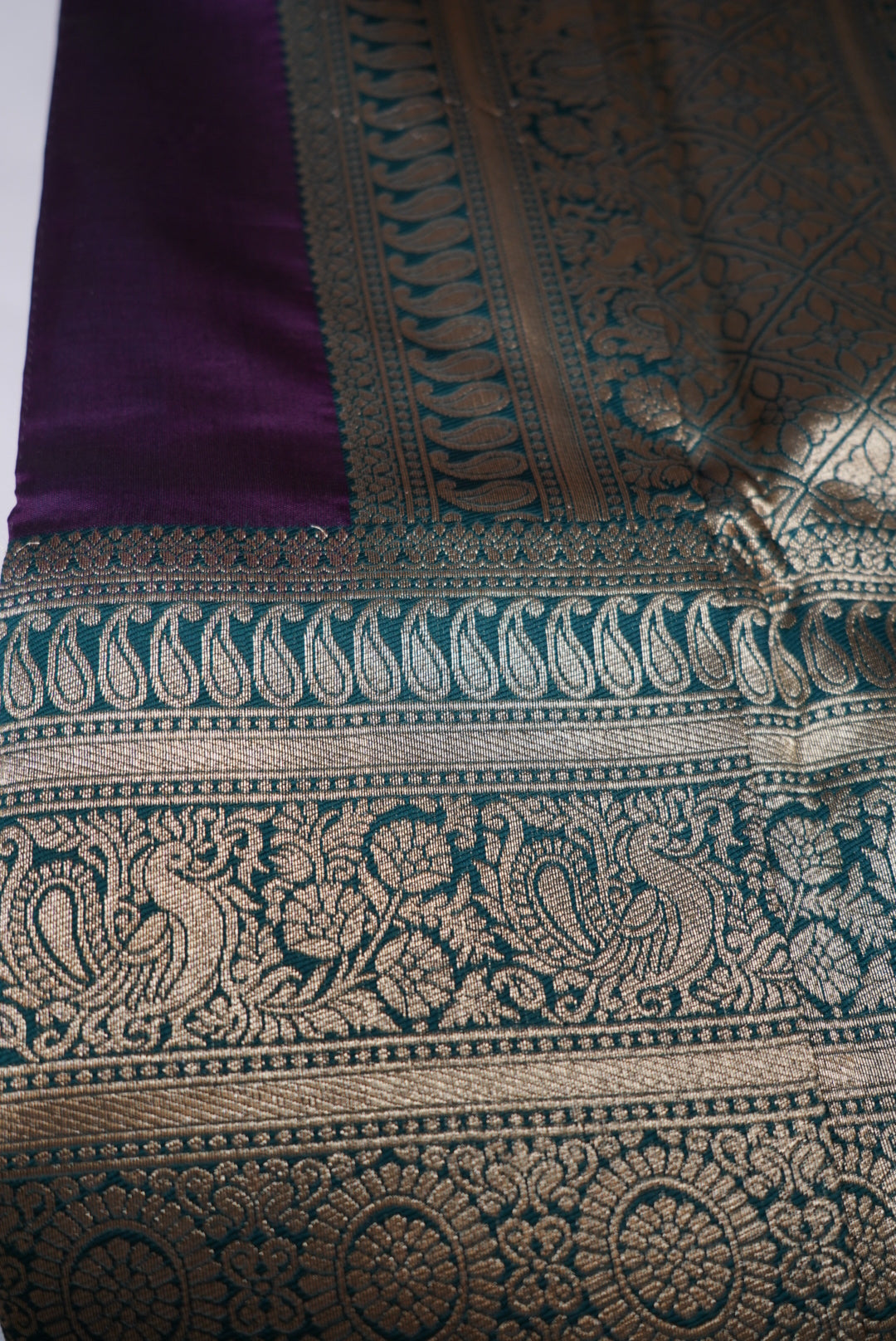 Madhavi Saree