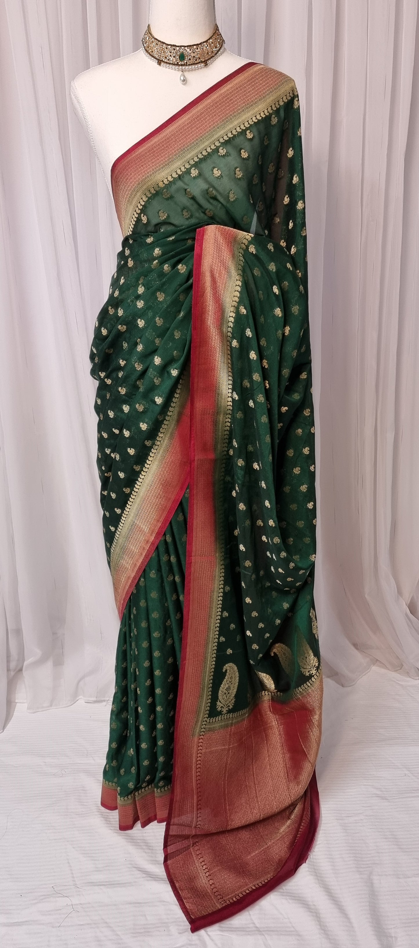 Varnika Georgette Saree