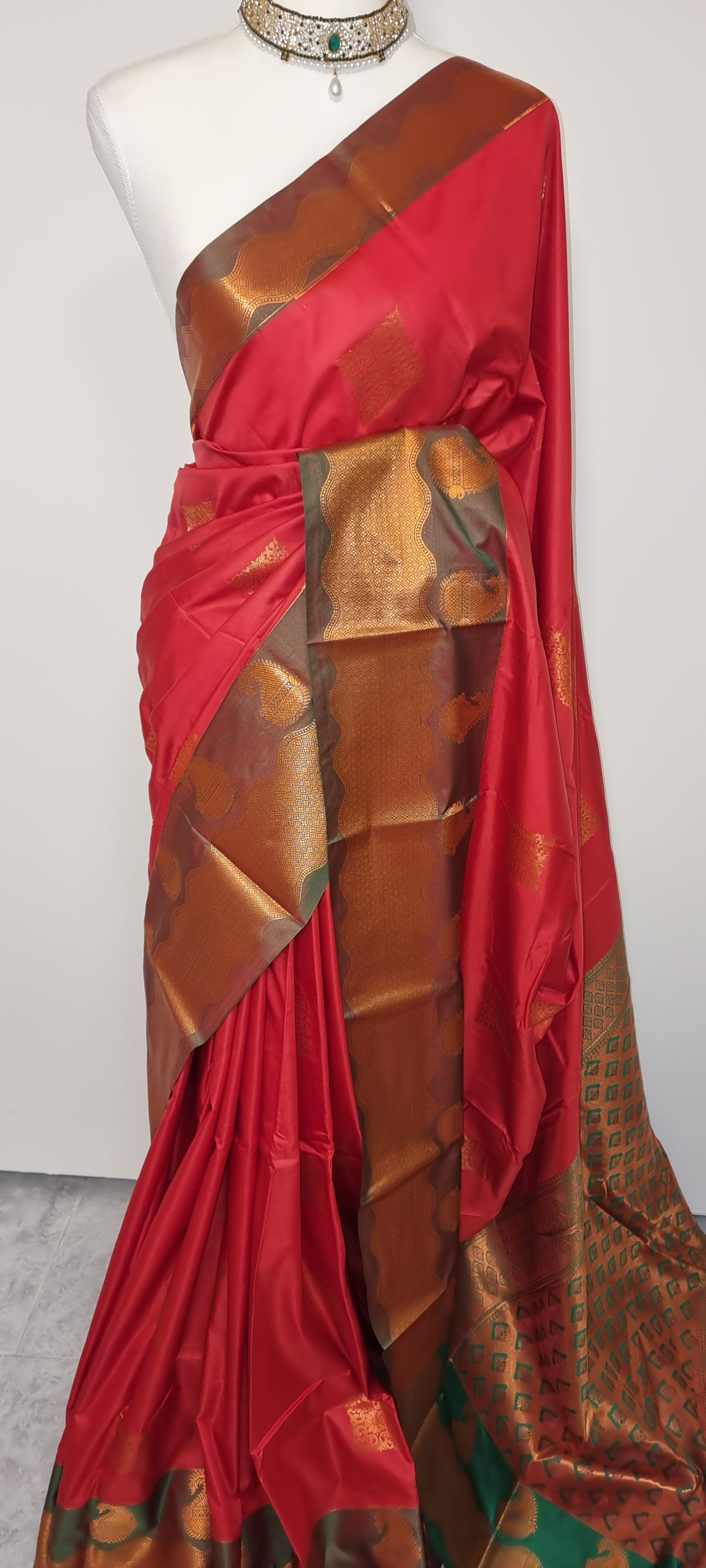 Rasika Symphony Saree