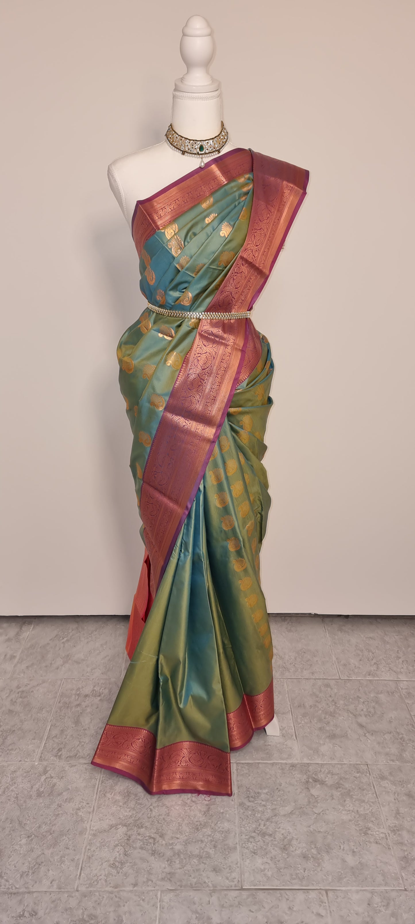 Hamsini Elegance Saree
