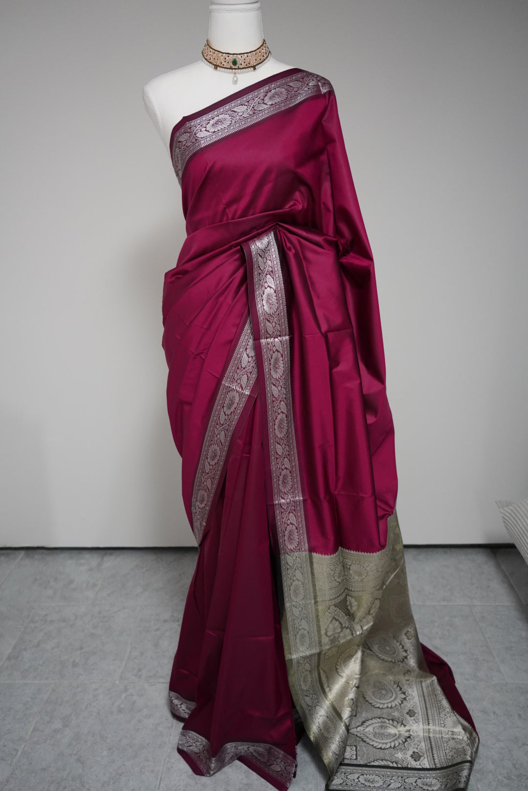 Aaravi Saree