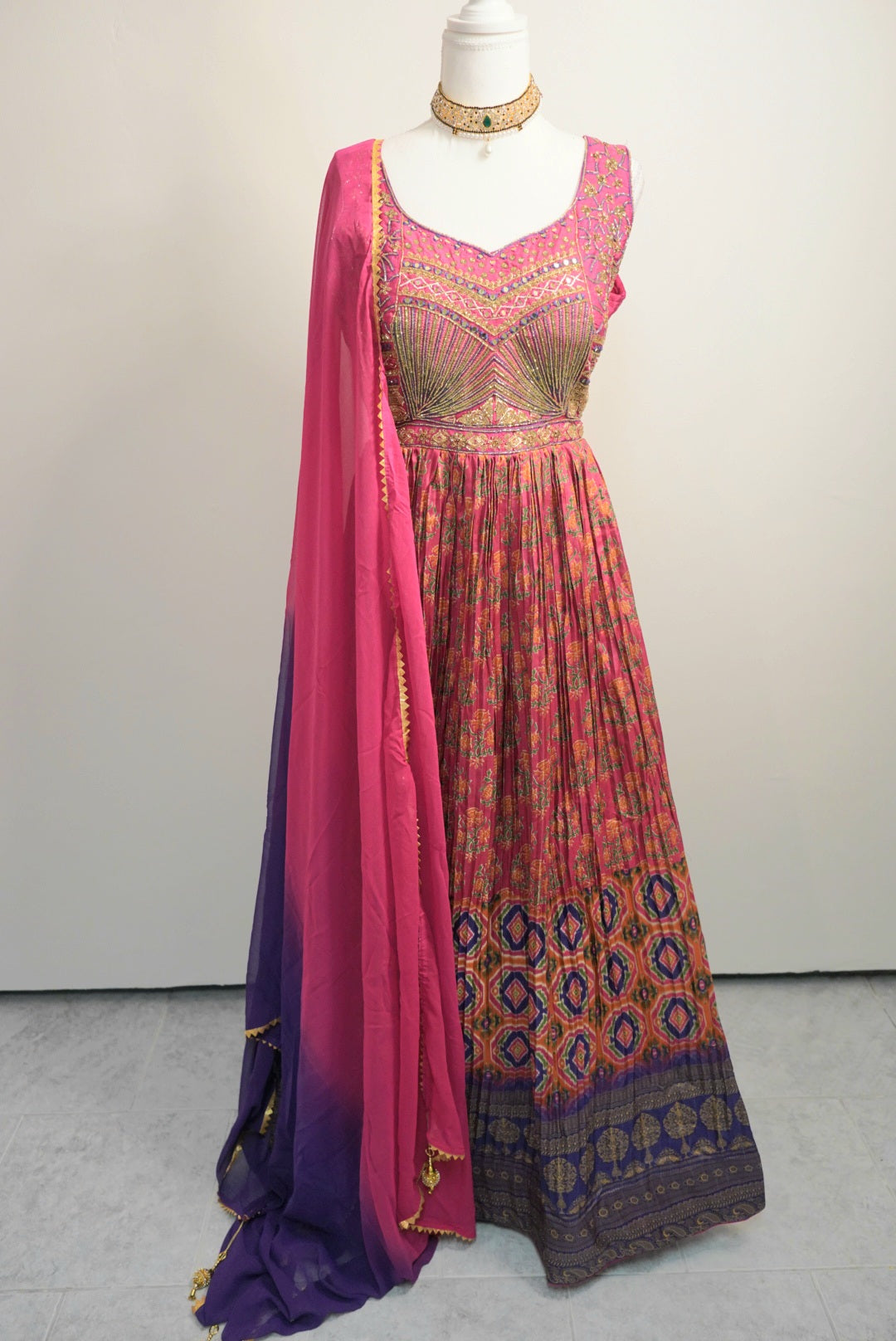 Salwar Utopia Glow