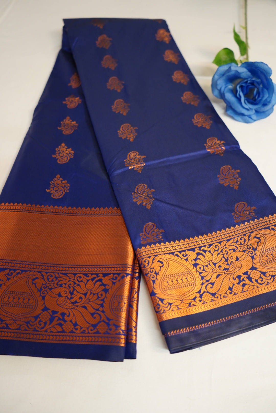 Adhira Saree