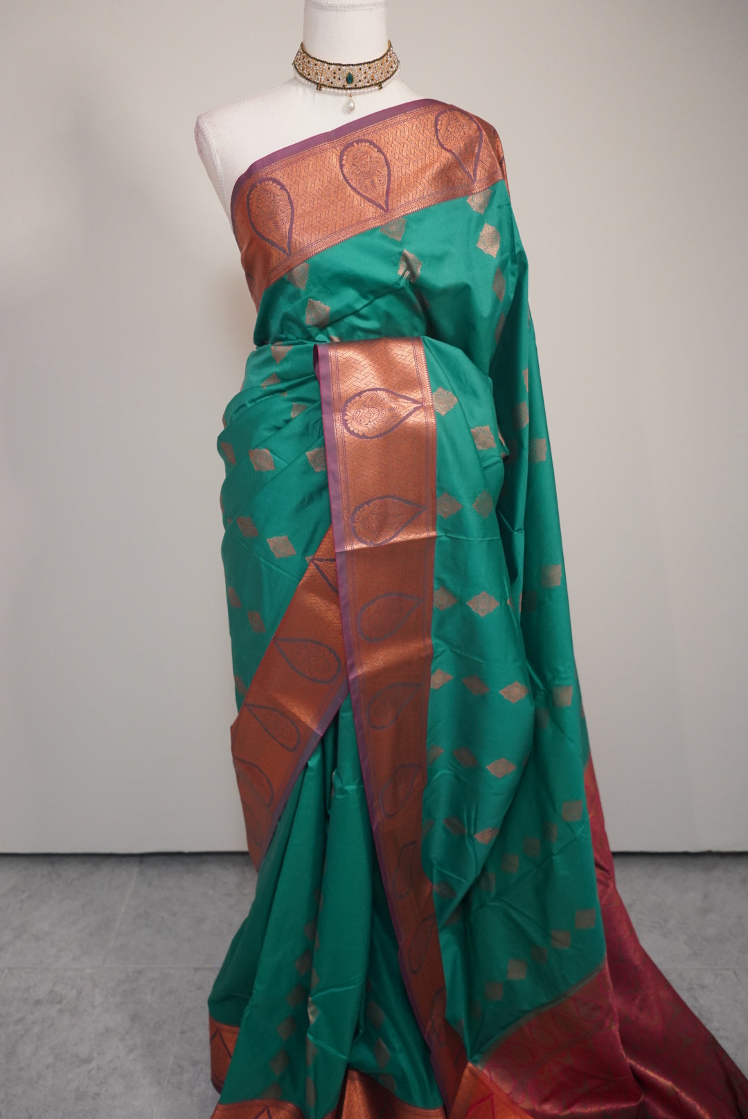 Sundari Grace Saree