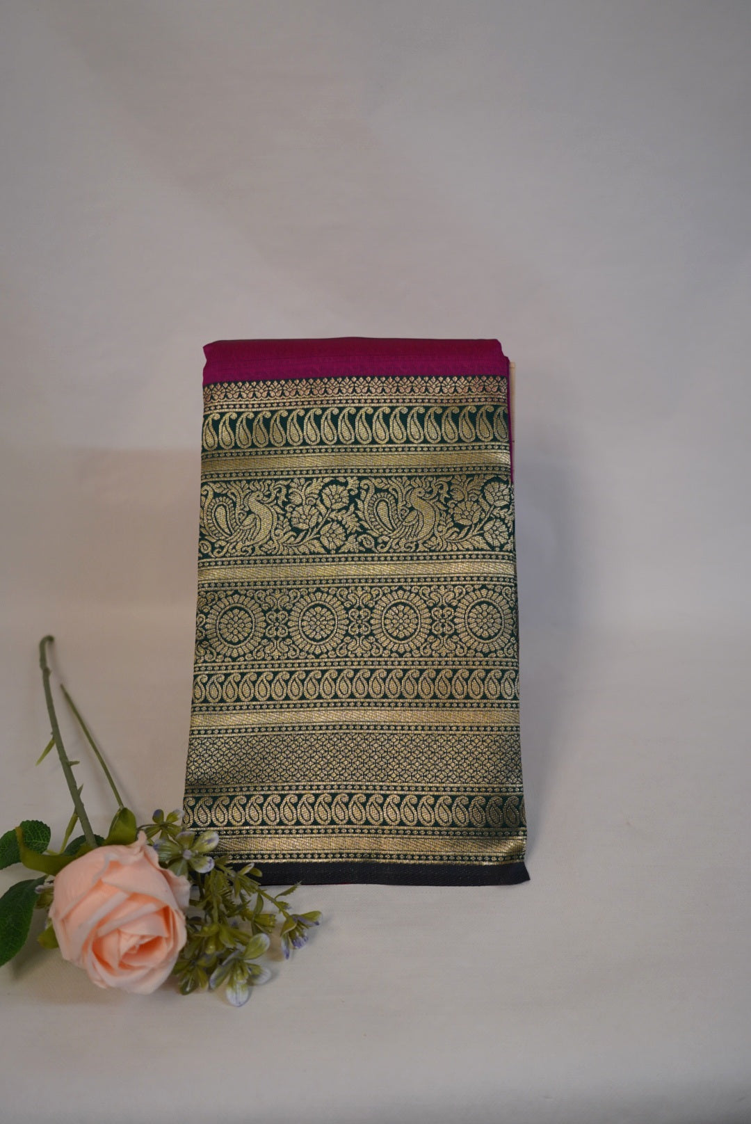 Madhavi Saree