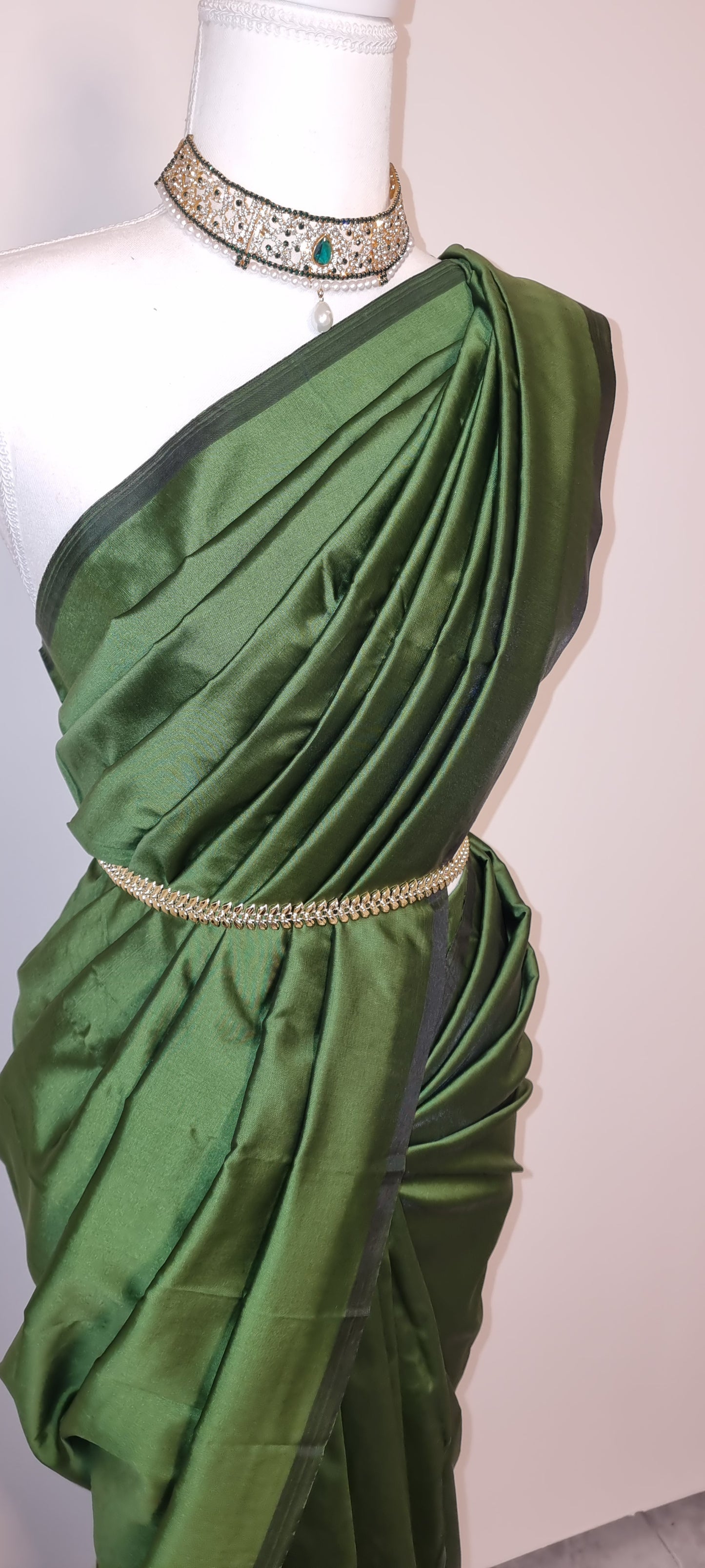 R.S. Silk Sarees Glow
