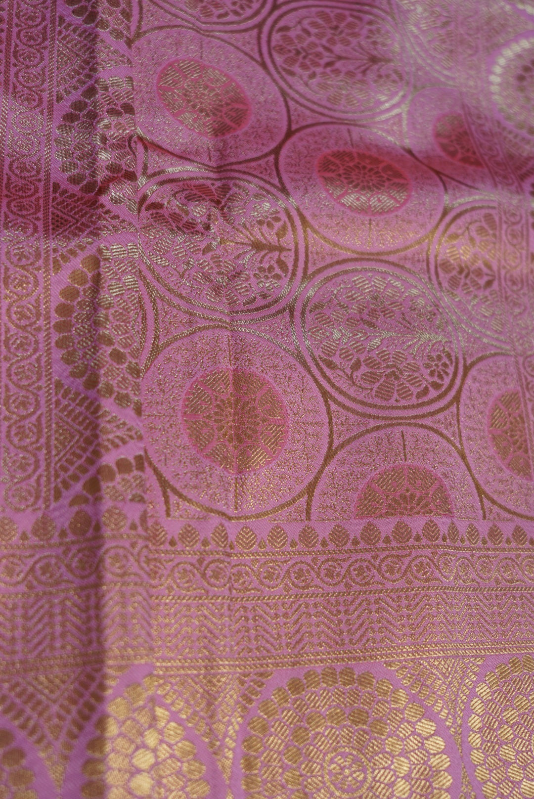 Madhurika Saree