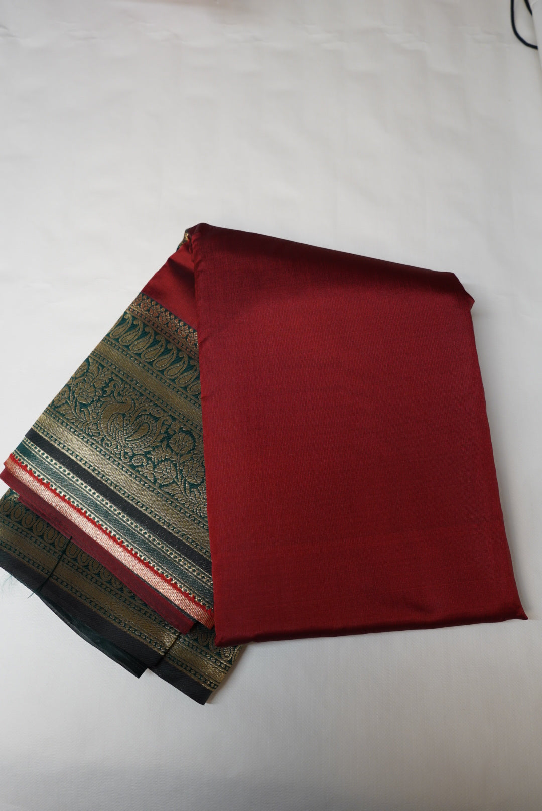 Madhavi Saree