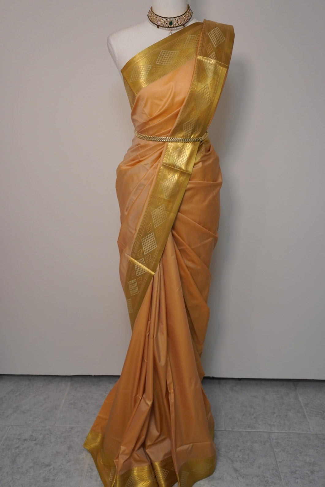 Malar Valli Saree
