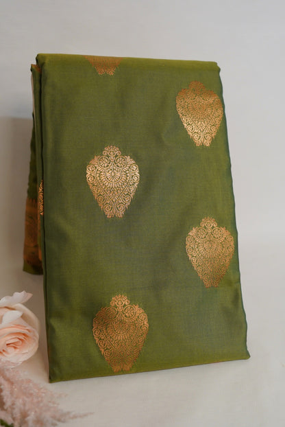 Kalaivizhi Saree