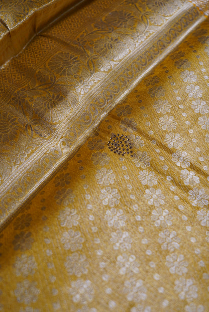 Suvarna Saree