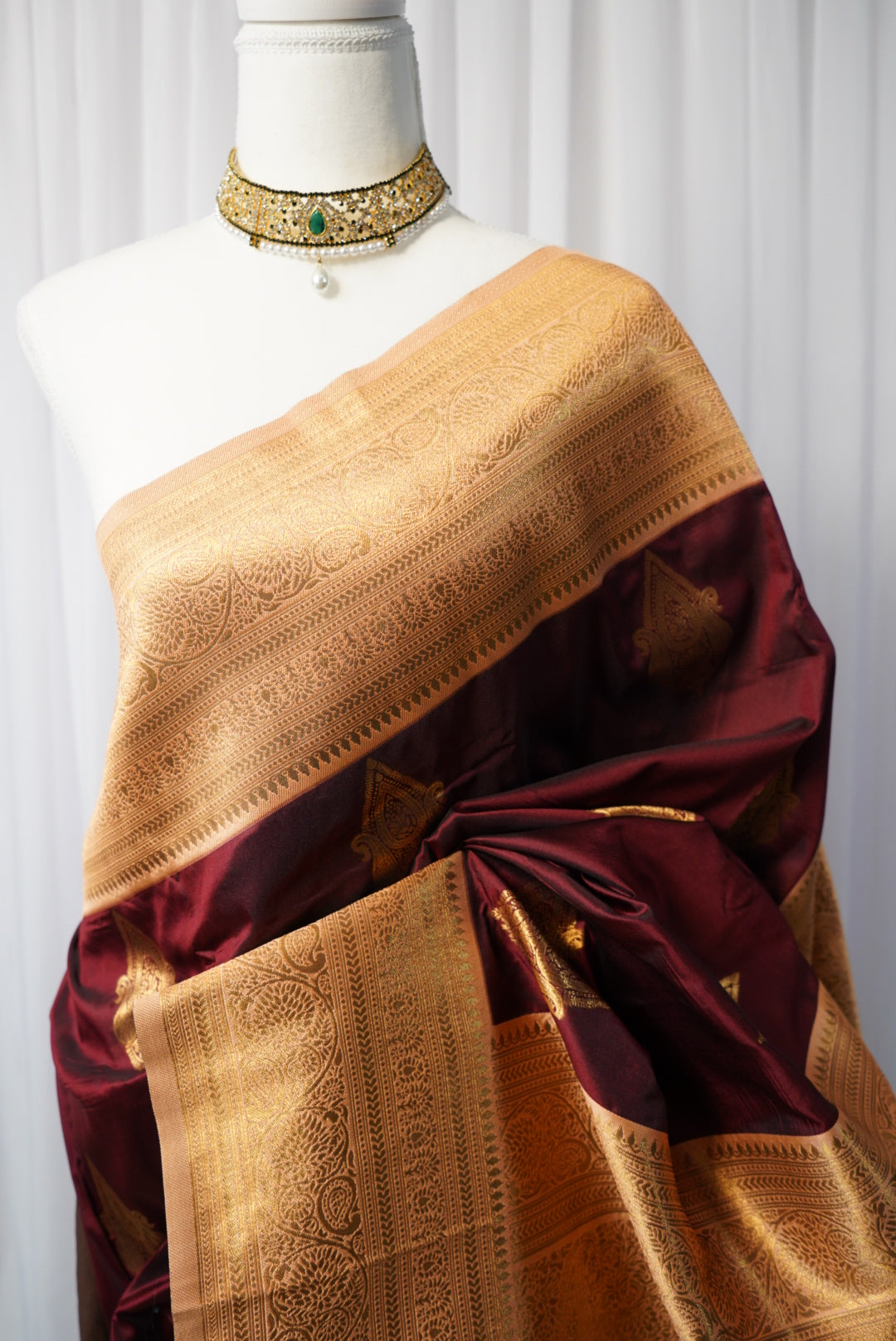 Niharika Saree