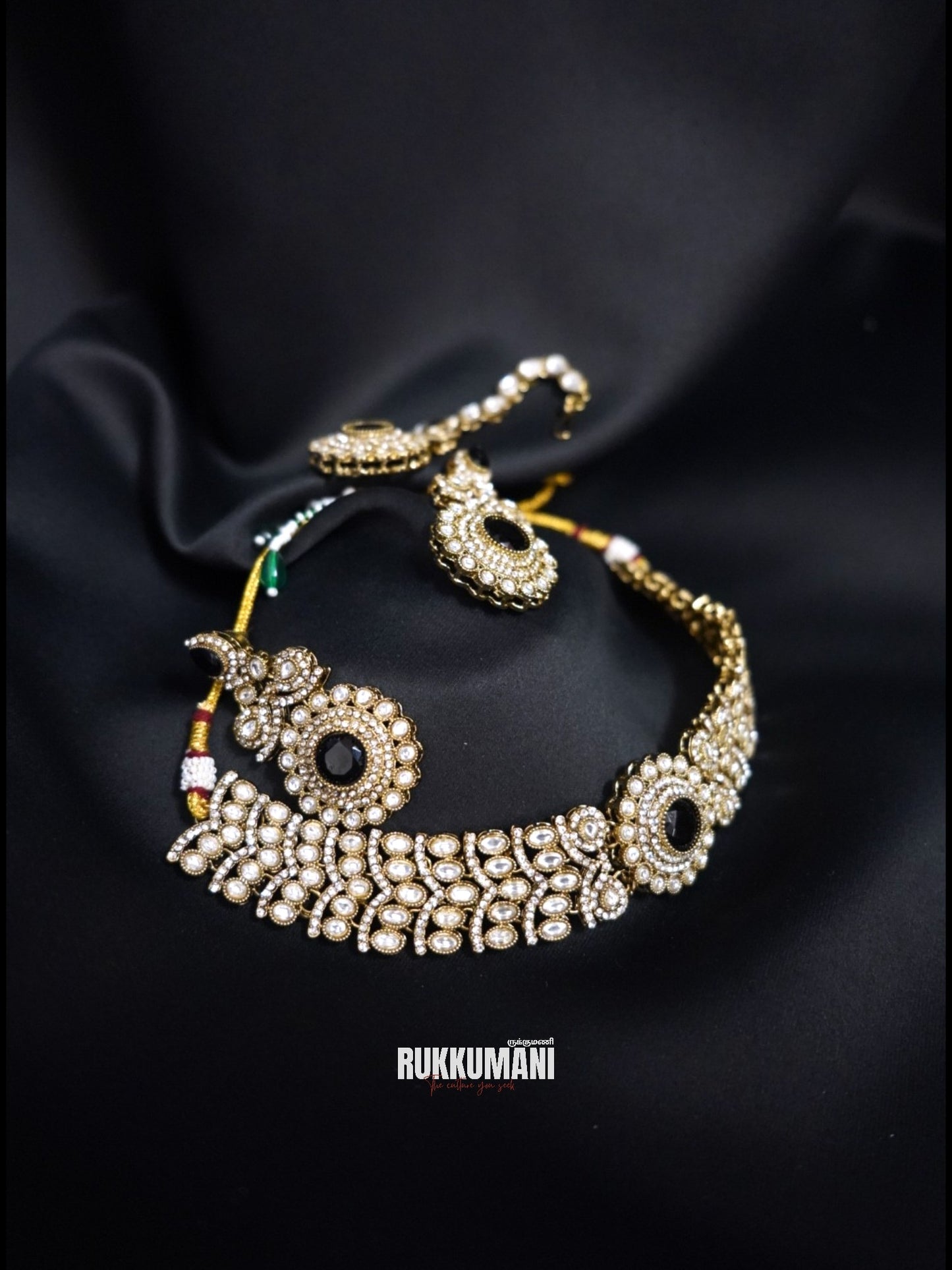 Karunguyil Necklace Set | Choker with Stone