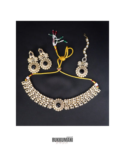 Karunguyil Necklace Set | Choker with Stone