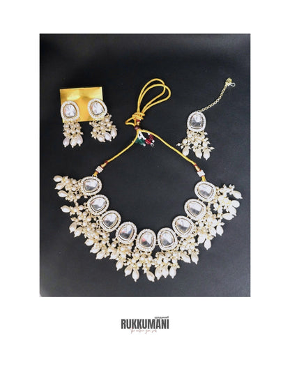 Moonlight Necklace Set White | Choker with Kundan Beads and Pearls