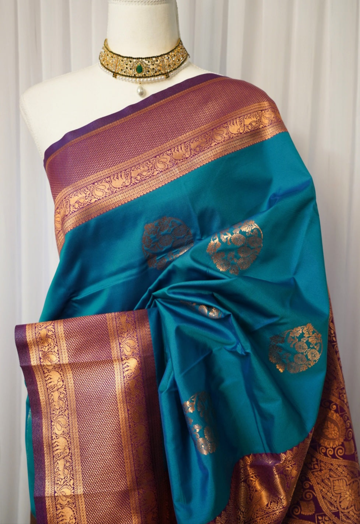 Hastinika Saree