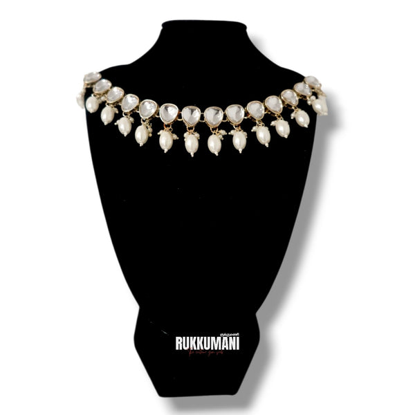 Venmathi Necklace
