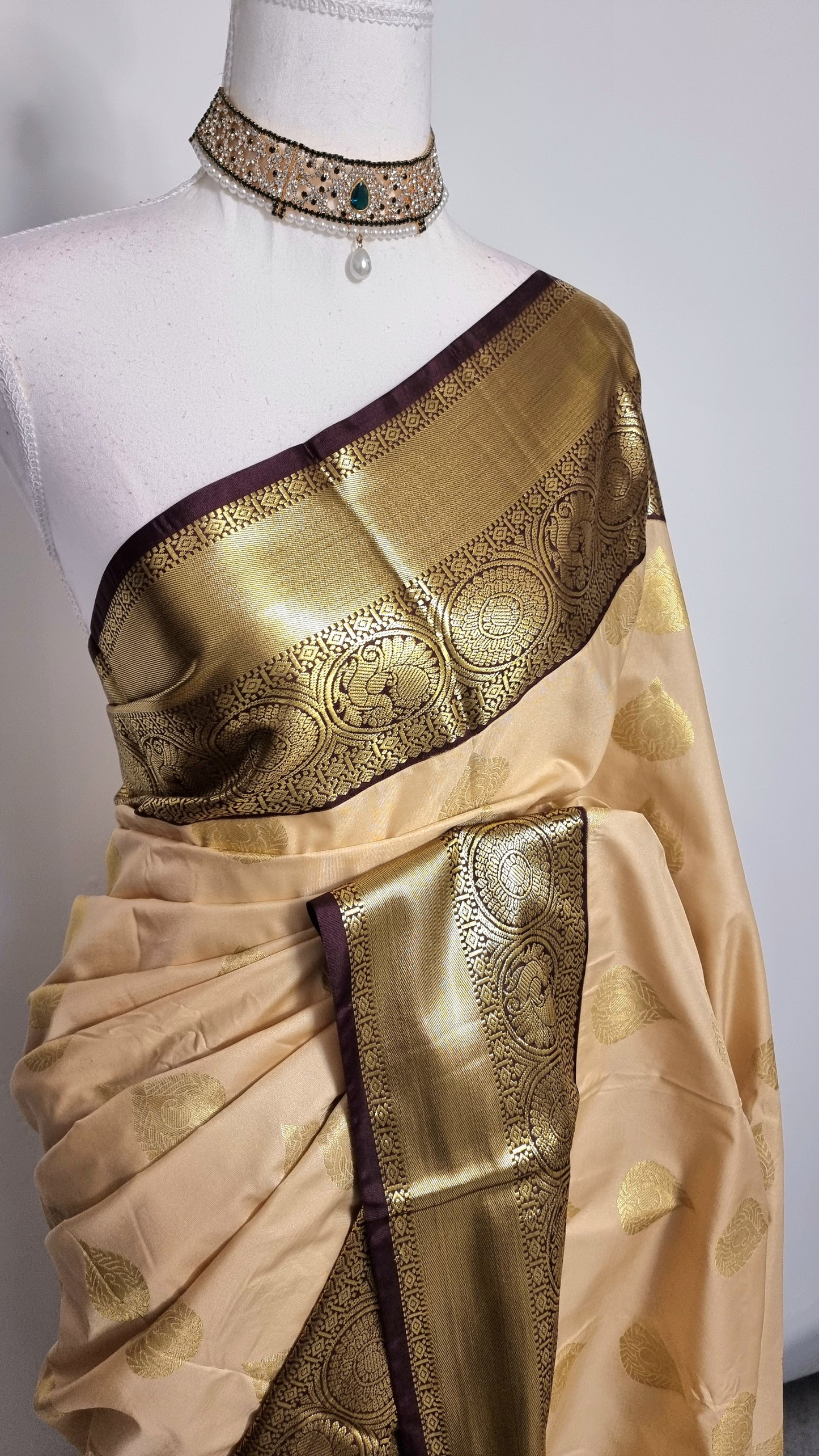 Medha Saree