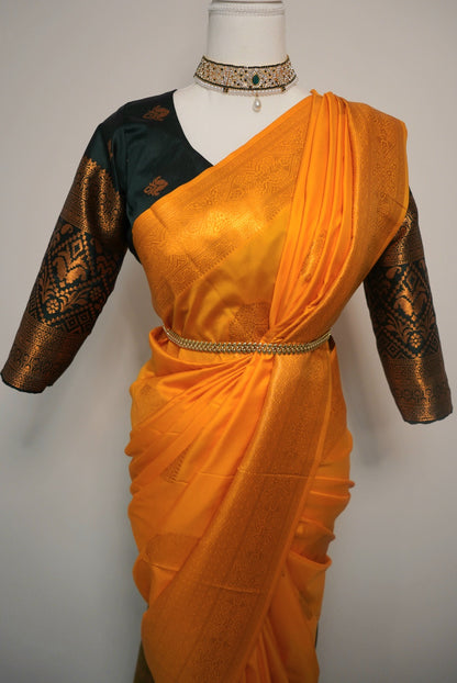Smritika Saree