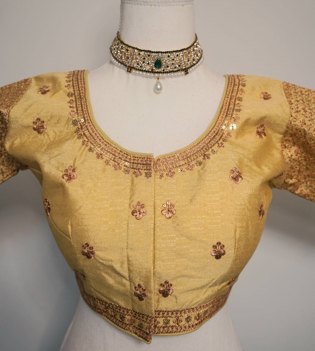 Svarna Saree blouse