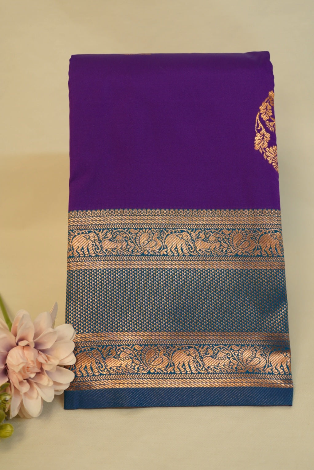 Hastinika Saree