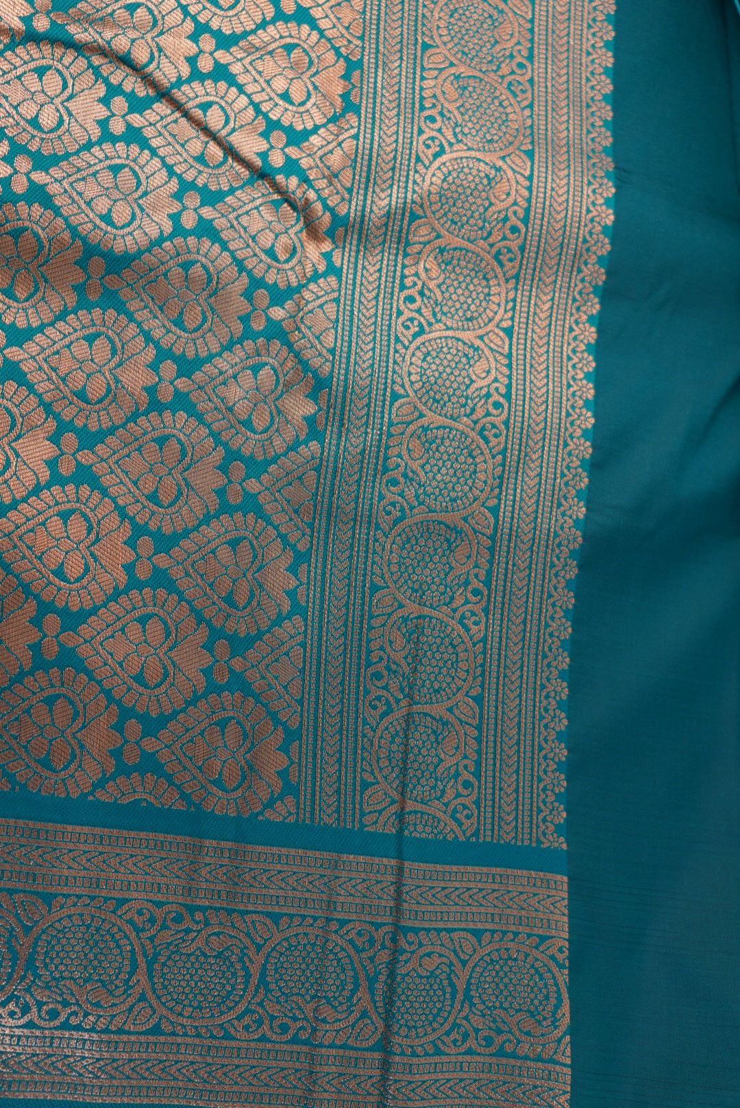 Iyal Saree