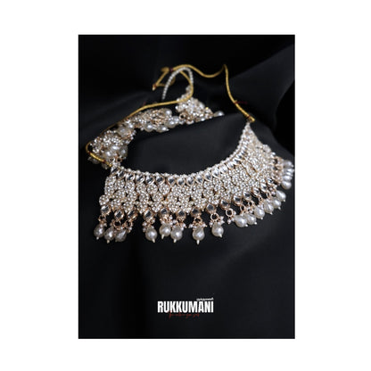 Royal Pearl Sparkle Necklace Set