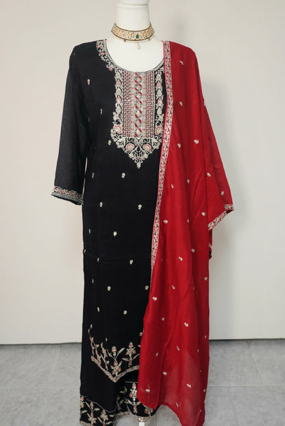 Niranjana Salwar Classic