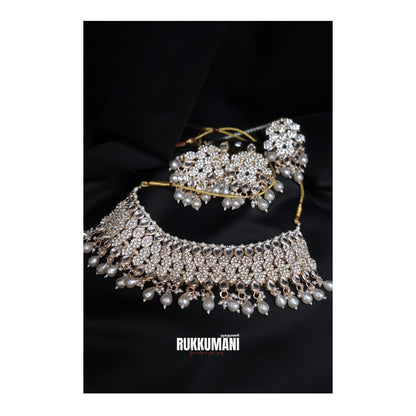 Royal Pearl Sparkle Necklace Set