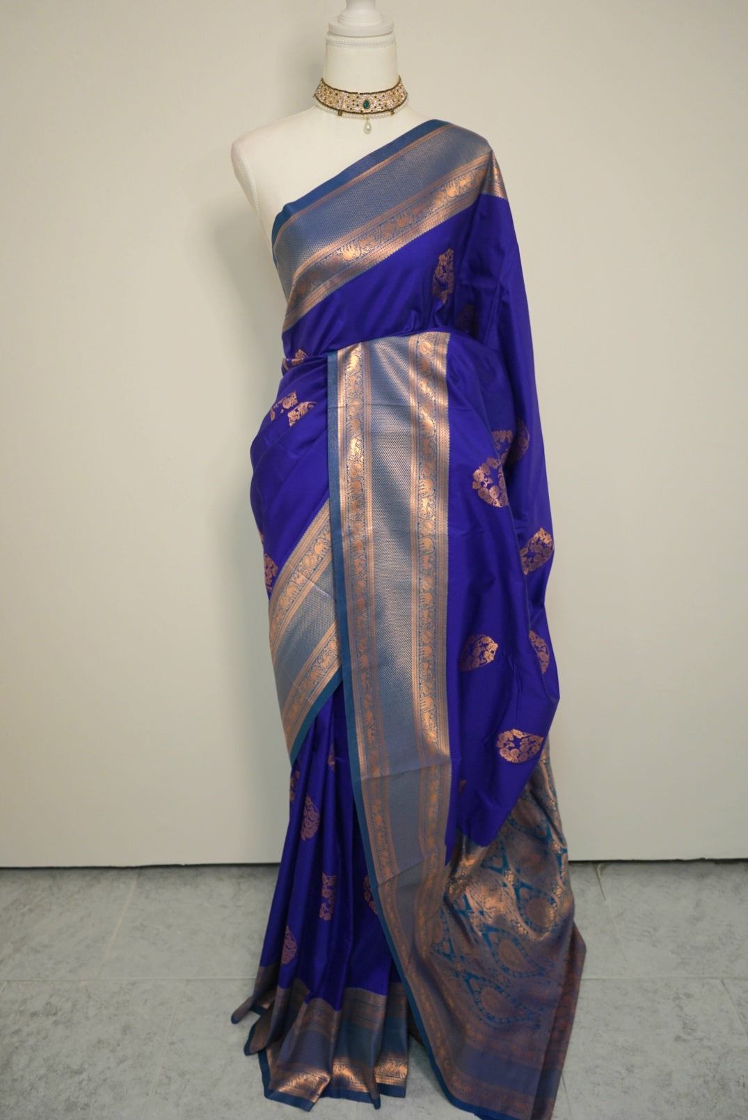 Hastinika Saree