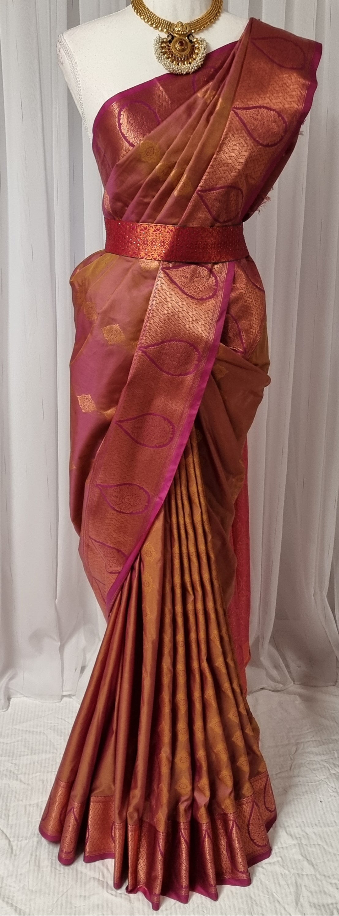 Sundari Grace Saree