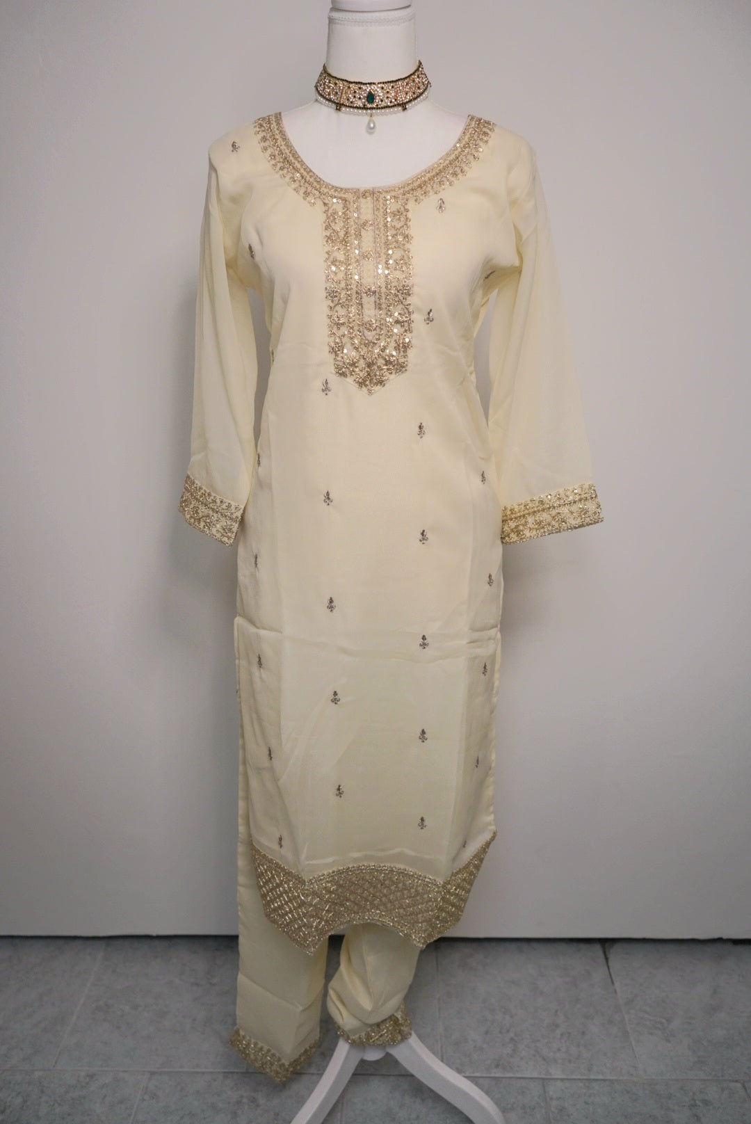 Ahalya Salwar Classic