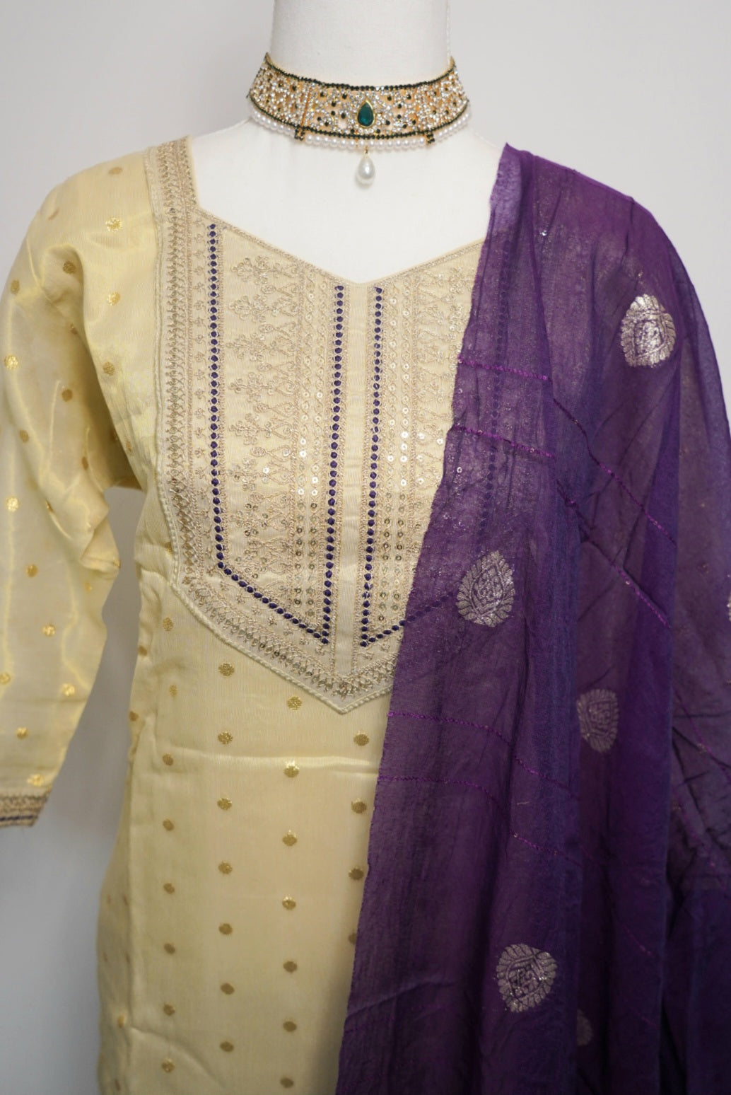 Mira Salwar Classic