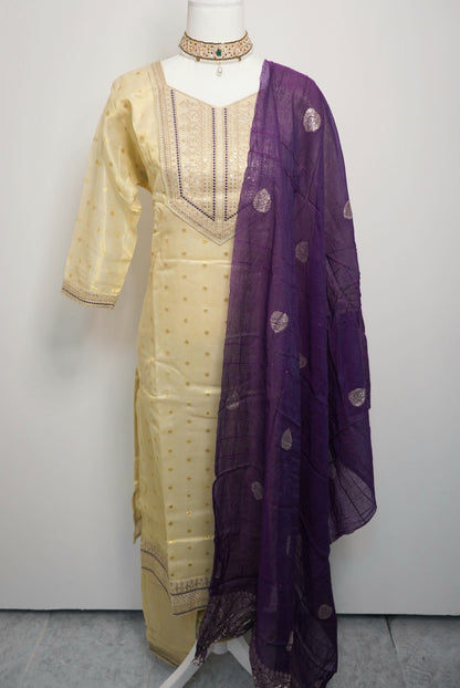 Mira Salwar Classic