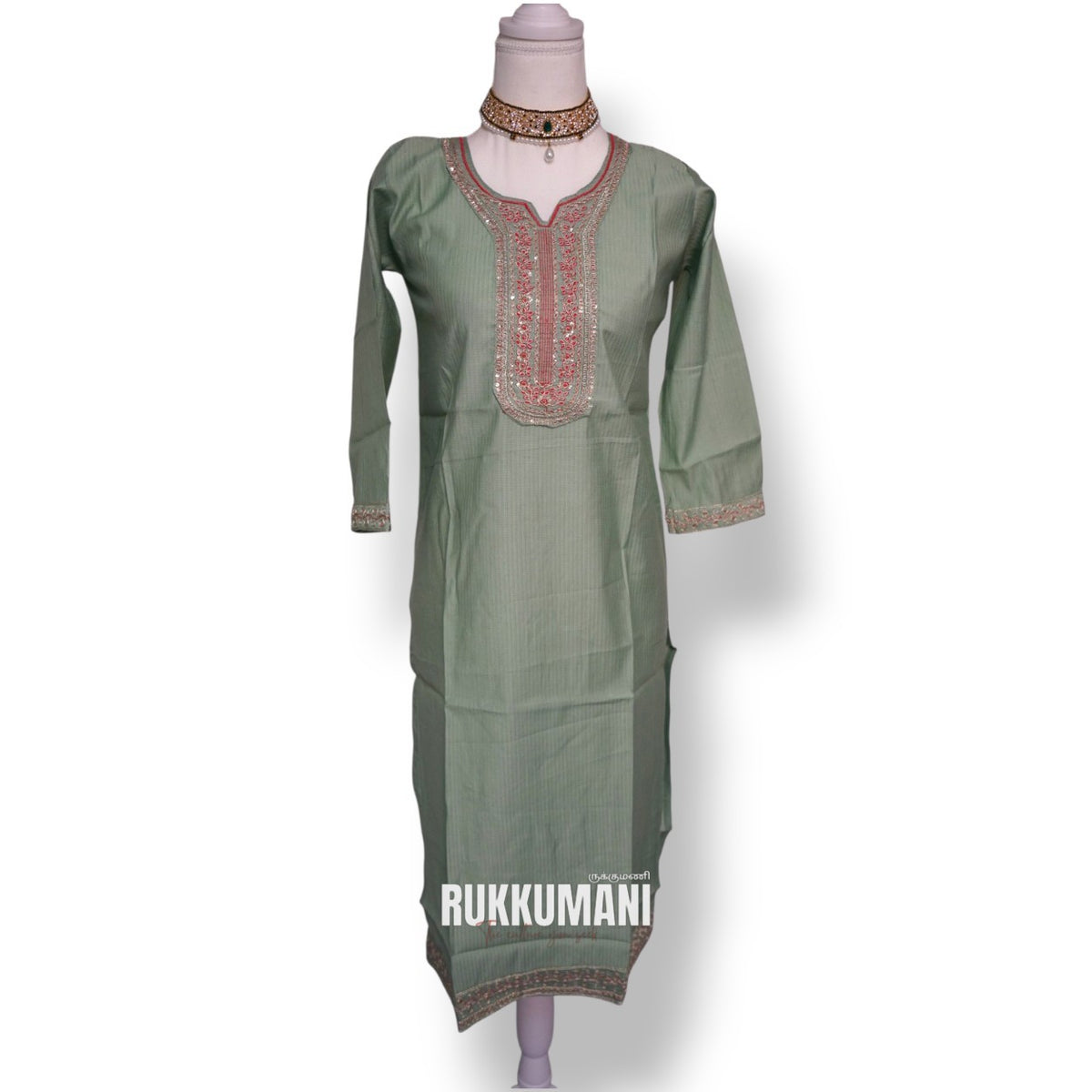 Anvika Kurti