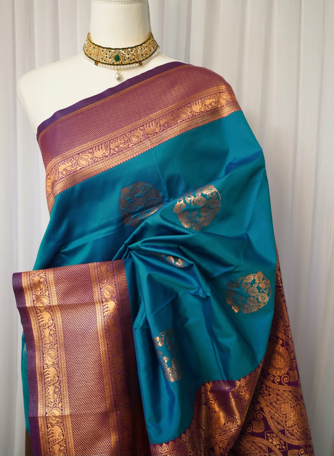 Hastinika Saree