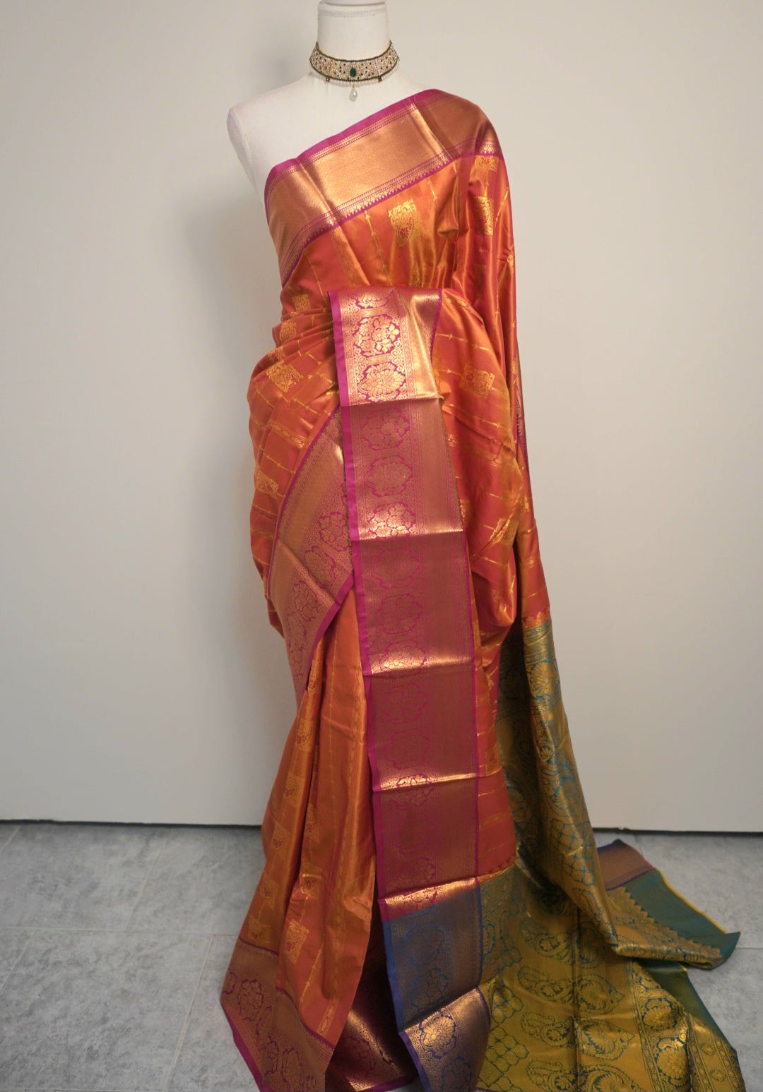 Suhana Leela Saree