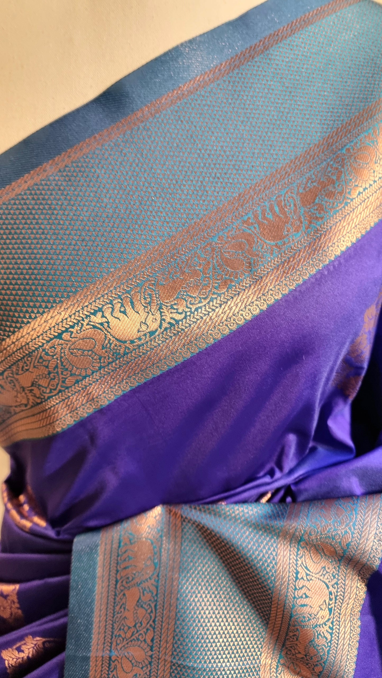 Hastinika Saree