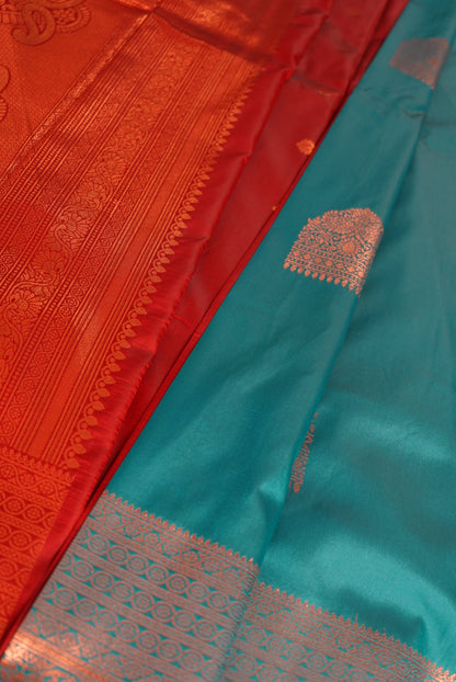 Smritika Saree