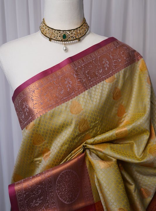 Tulasi Grace Saree